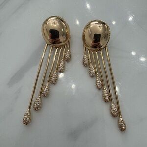 Elegant Gold Dangle Earrings